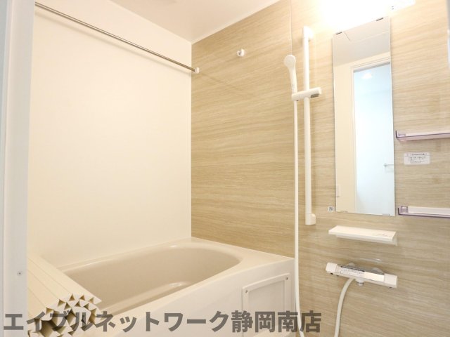 サニーリヴKIIの風呂写真