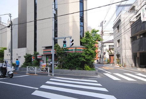 コンビニ　セブンイレブン目黒柳通り店（コンビニ）まで87m