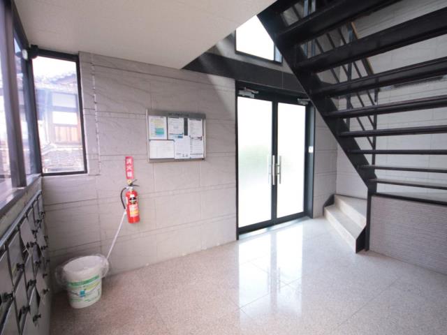 エントランス　エントランス