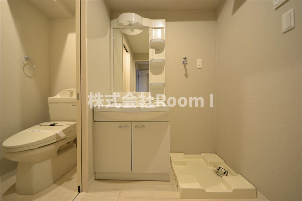 洗面設備　使いやすい洗面所です