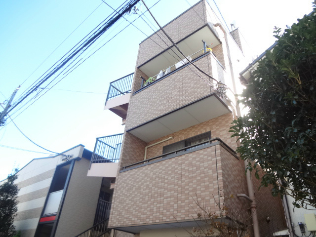 江戸川区中央のマンションの建物外観