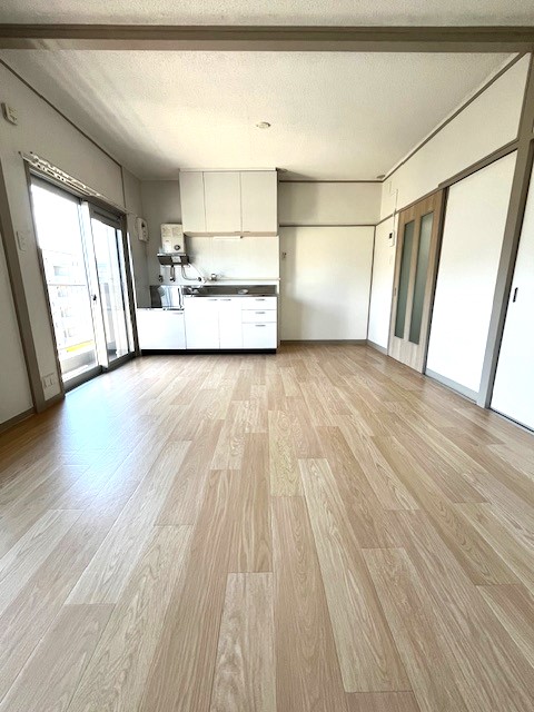 新金岡第3団地住宅の居間写真