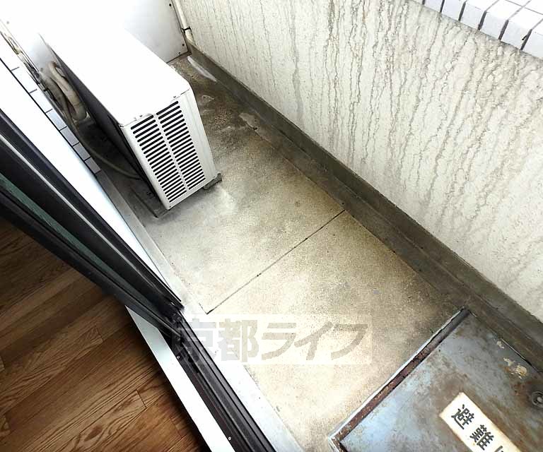 バルコニー　６階ベランダです