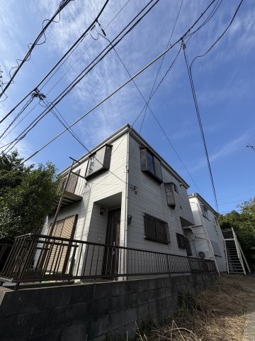 汐入戸建ての建物外観