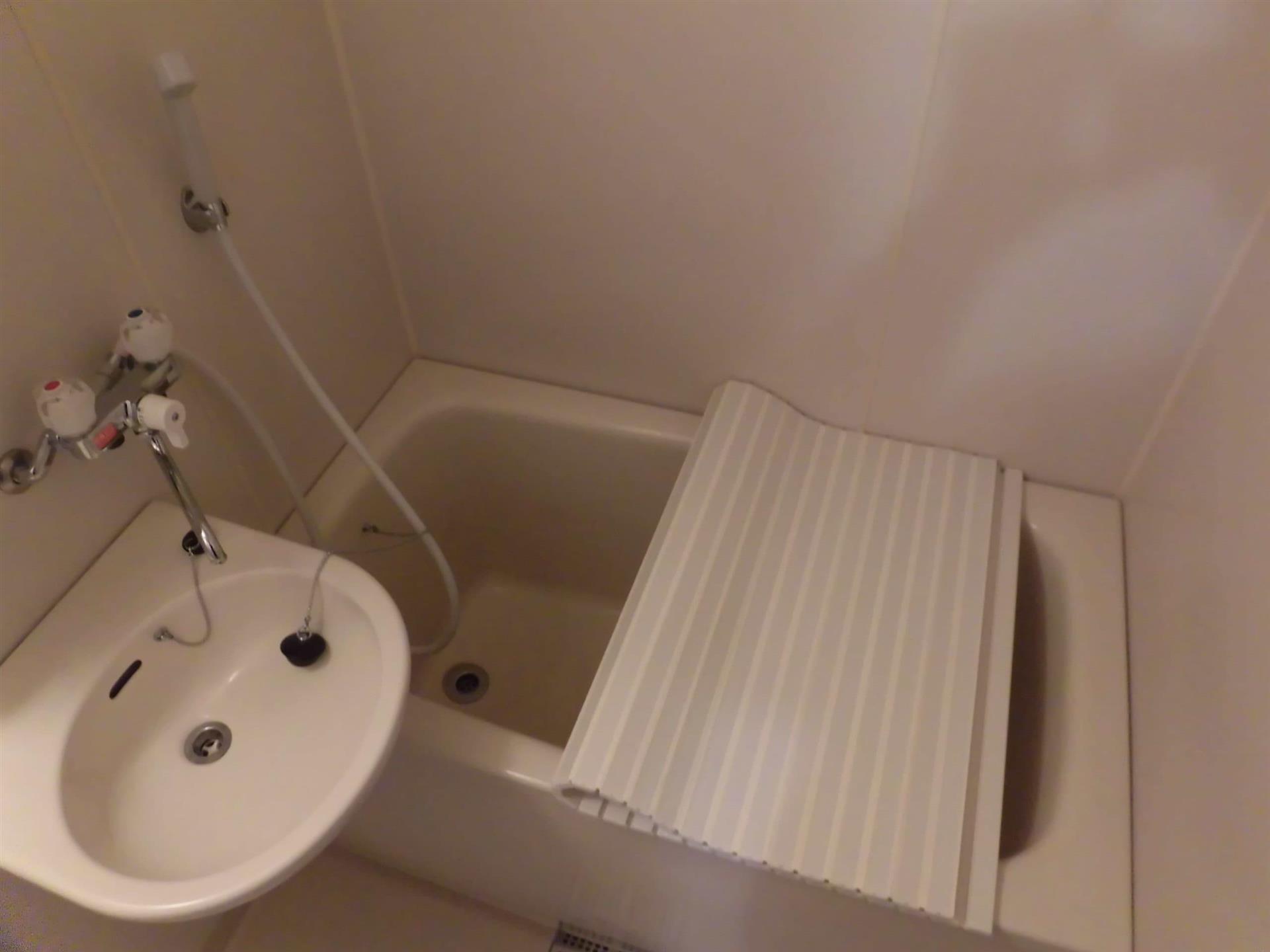 バス・シャワールーム　浴室