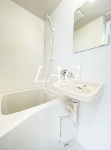 バス・シャワールーム　お風呂です。