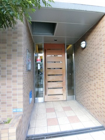 エントランス　詳細は、RISUMO江坂本店→06-6155-7137まで♪