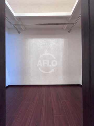 収納　プレジオ松屋町　ウォークインクローゼット