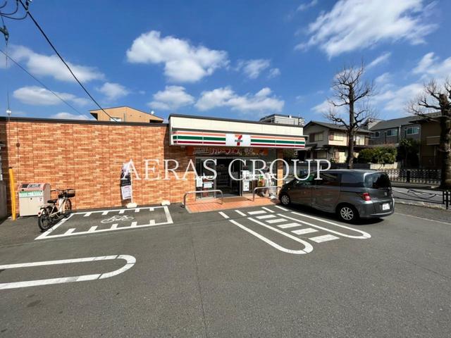 コンビニ　セブン-イレブン 川崎三田１丁目店（コンビニ）まで372m