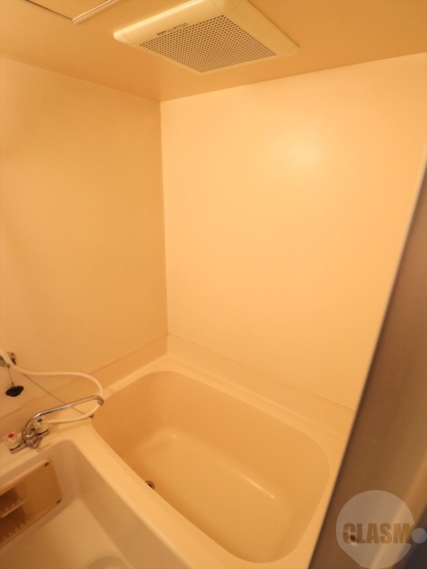 バス・シャワールーム　バスルーム