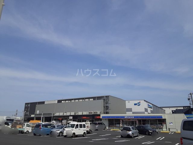 コンビニ　ローソン 平塚ツインシティ北店（コンビニ）まで930m