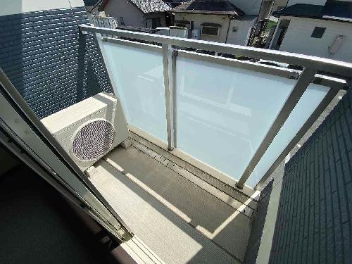 バルコニー　設備・仕様は号室により異なる為、現況を優先致します。