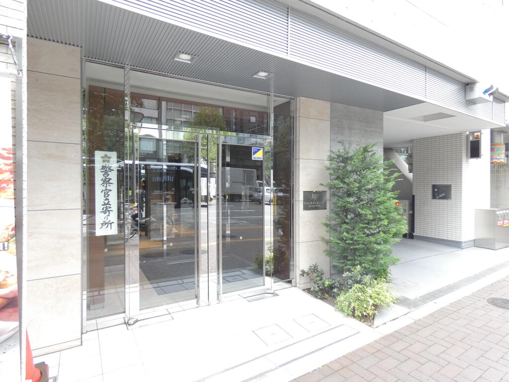 エントランス　エントランス