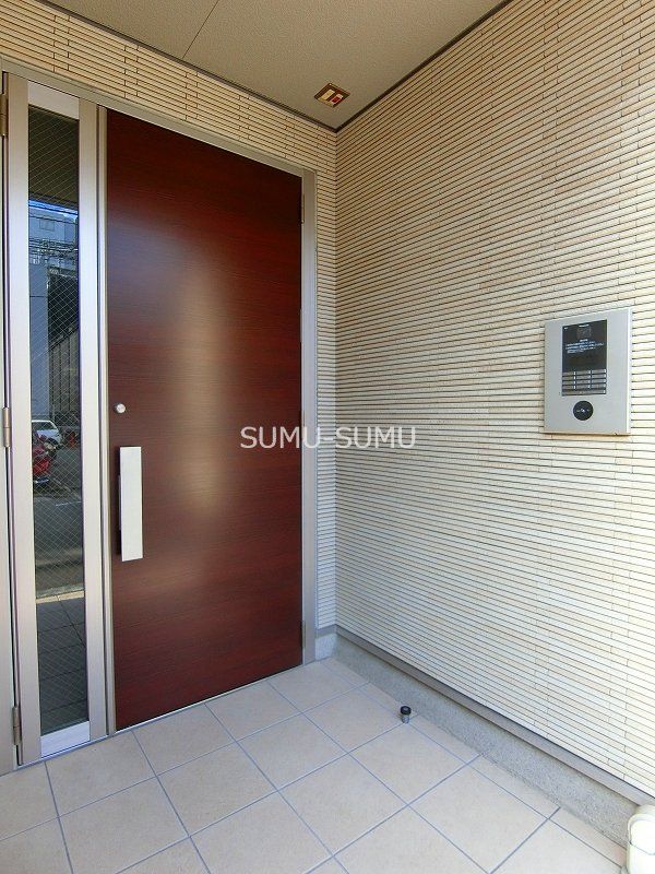 エントランス　エントランス