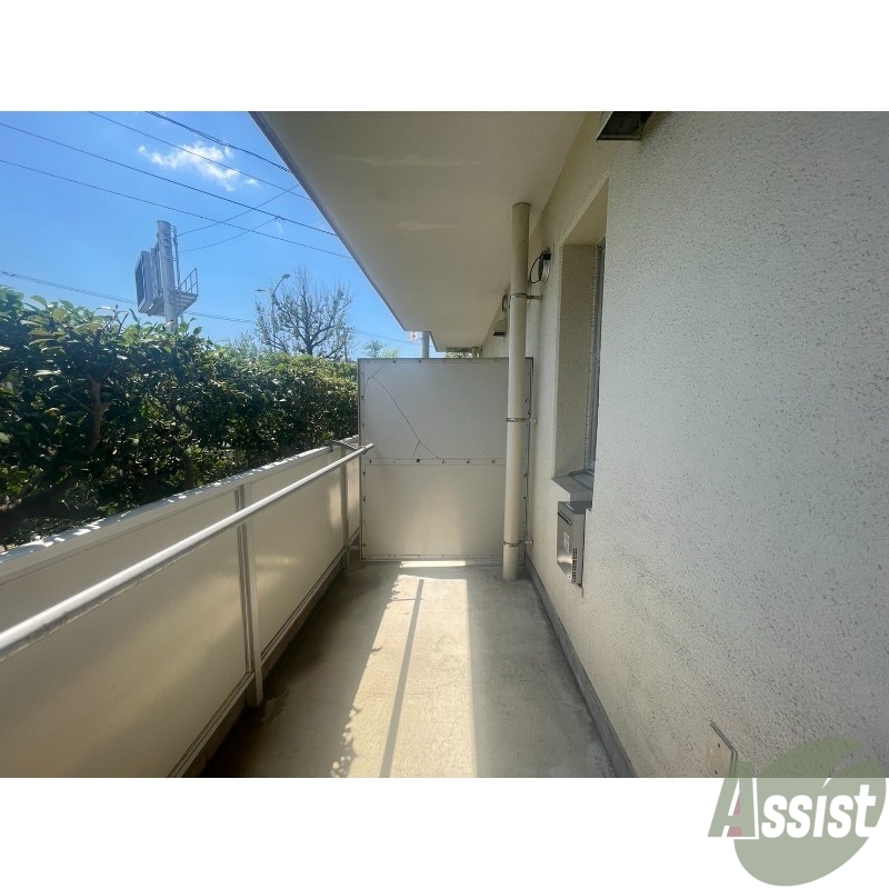 バルコニー　※こちら別号室、別階層のお部屋のお写真です。