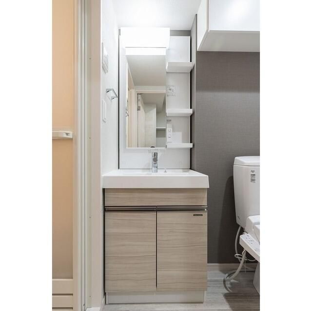 洗面設備　忙しい朝には欠かせない洗面所です