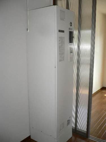 その他部屋・スペース　電気温水器