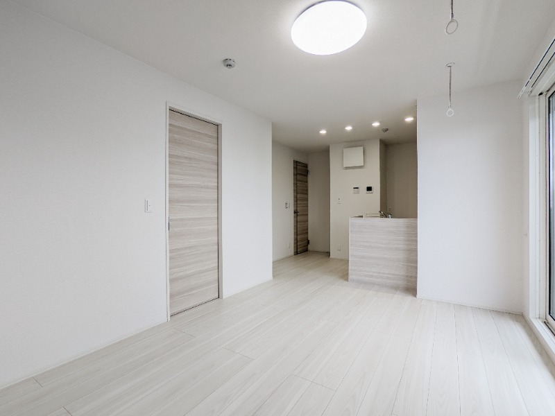 居室・リビング　図面と現状に相違がある場合には現状を優先