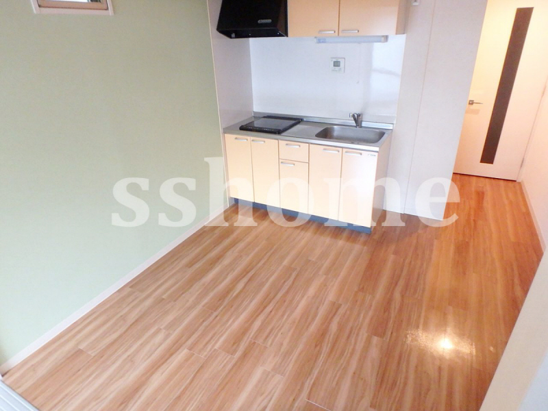 居室・リビング　きれいなお部屋です☆