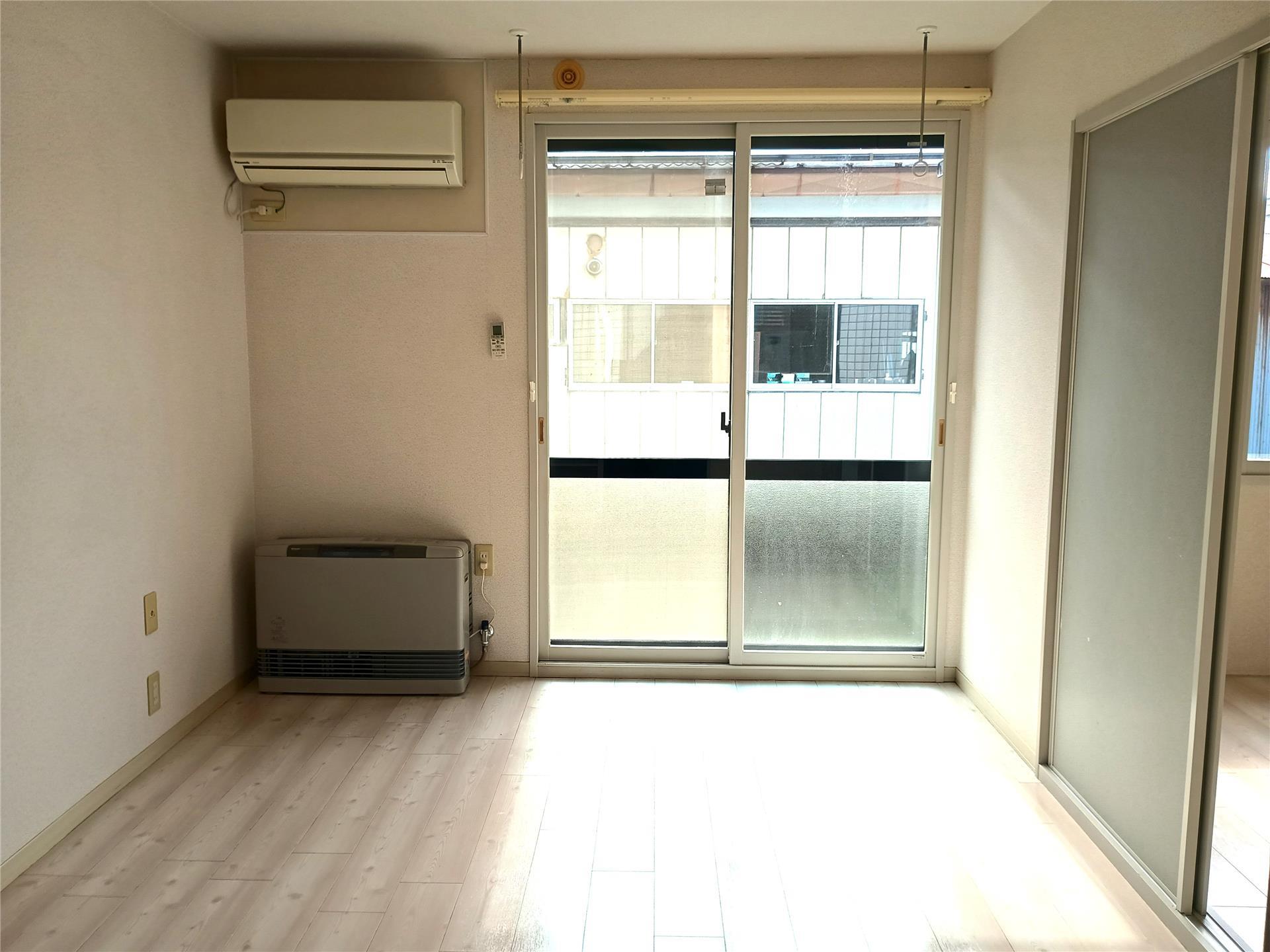 居室・リビング　広いお部屋♪