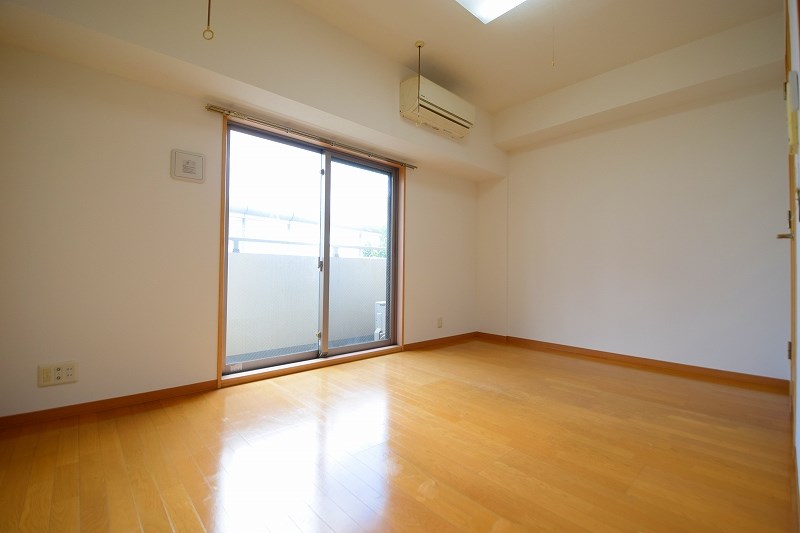 居室・リビング　南東向き