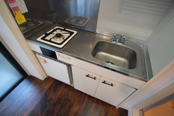 キッチン　※他部屋のお写真になります