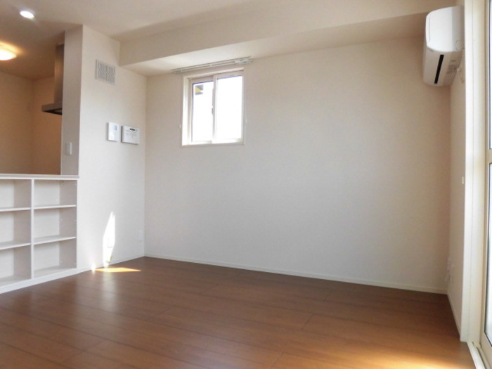 居室・リビング　広いリビング★