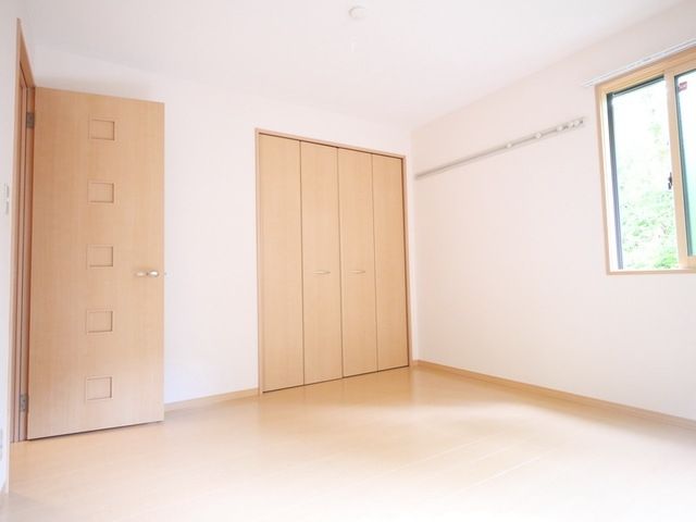 居室・リビング　★きれいな洋室です★