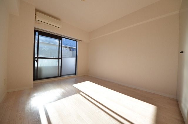 居室・リビング　☆日の当たる空間☆