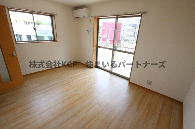 居室・リビング　使いやすい居間です