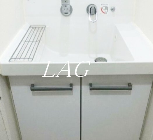 洗面設備　洗面台です。