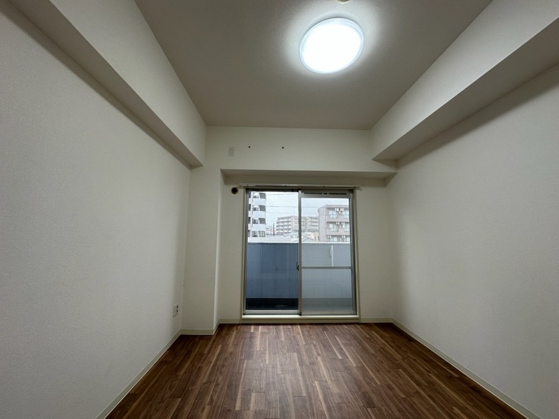 居室・リビング　洋室　6帖