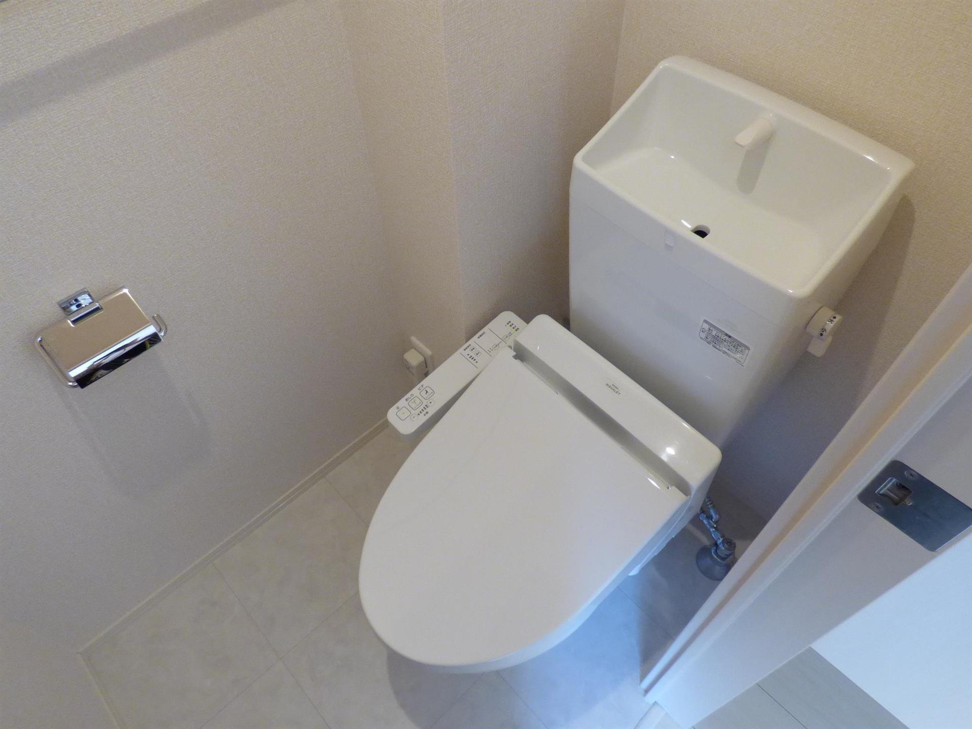 トイレ　トイレ