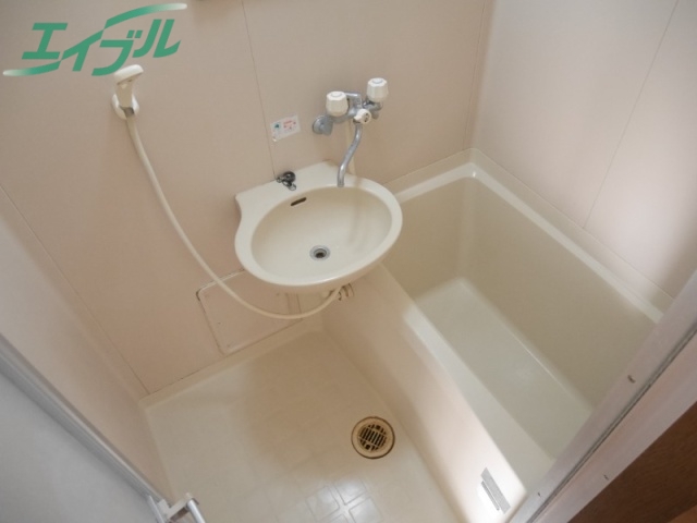 バス・シャワールーム　※同型参照