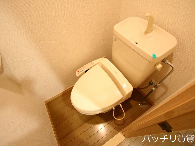 トイレ　※別号室イメージの為、現状を優先致します