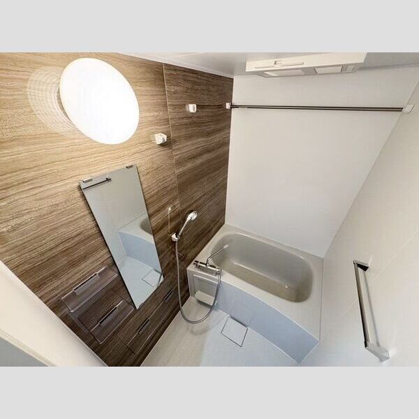 バス・シャワールーム　バス