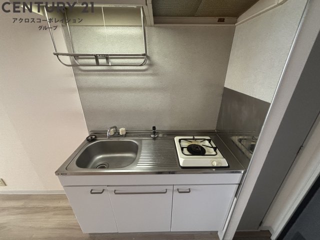 キッチン　1口IHコンロ付きのシンプルなキッチン