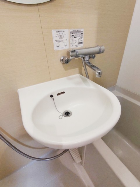 洗面設備　同仕様参考写真