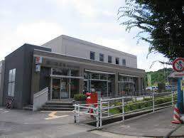 郵便局　藤川郵便局（郵便局）まで688m