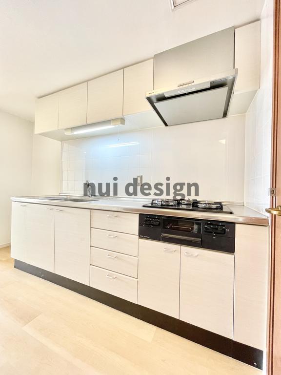 キッチン　同タイプ住戸参照