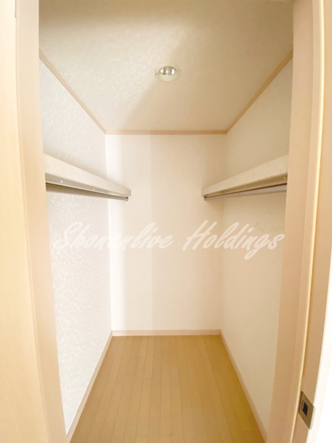 収納　広々としたウォークインクローゼット♪