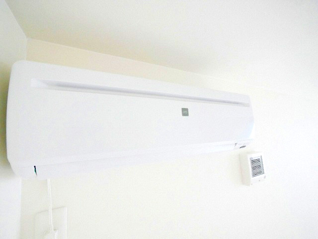 その他設備　エアコン付きです♪