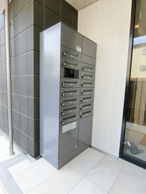 エントランス　★便利な宅配ボックス★