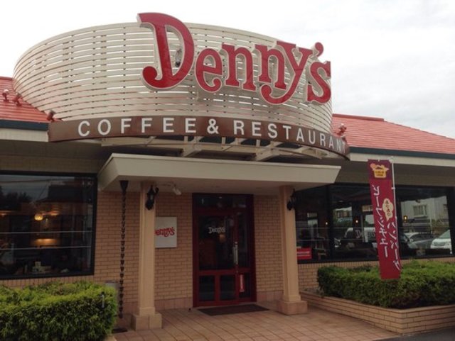 飲食店　デニーズ羽村店（飲食店）まで768m