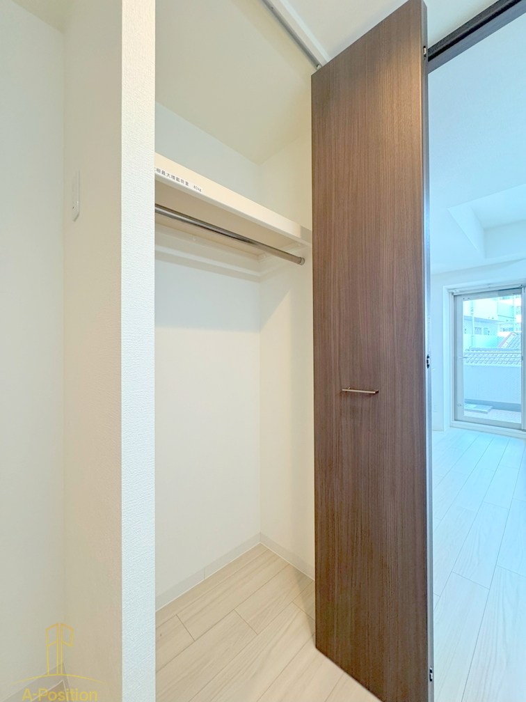 収納　エグゼ難波南VI