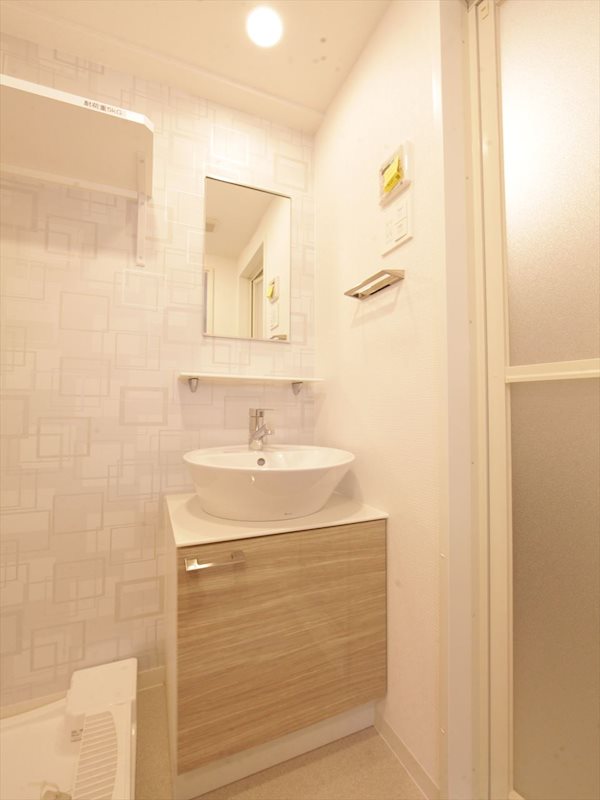 洗面設備　脱衣所　独立洗面台