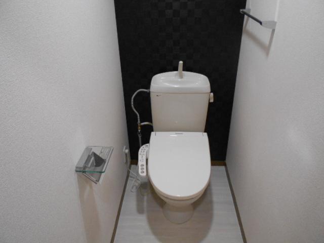 トイレ　綺麗なトイレですね。