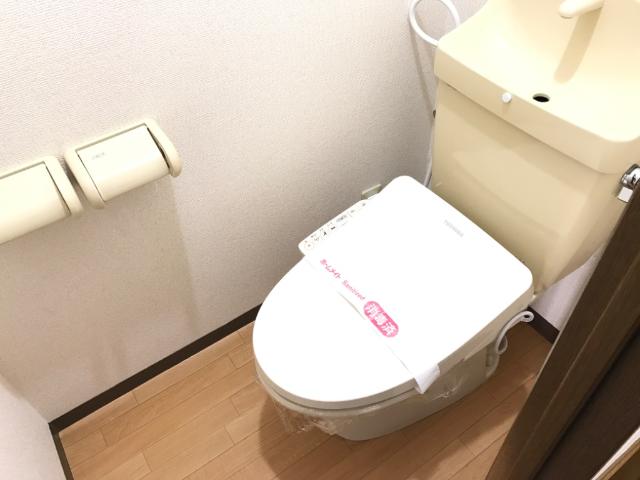 トイレ　トイレ