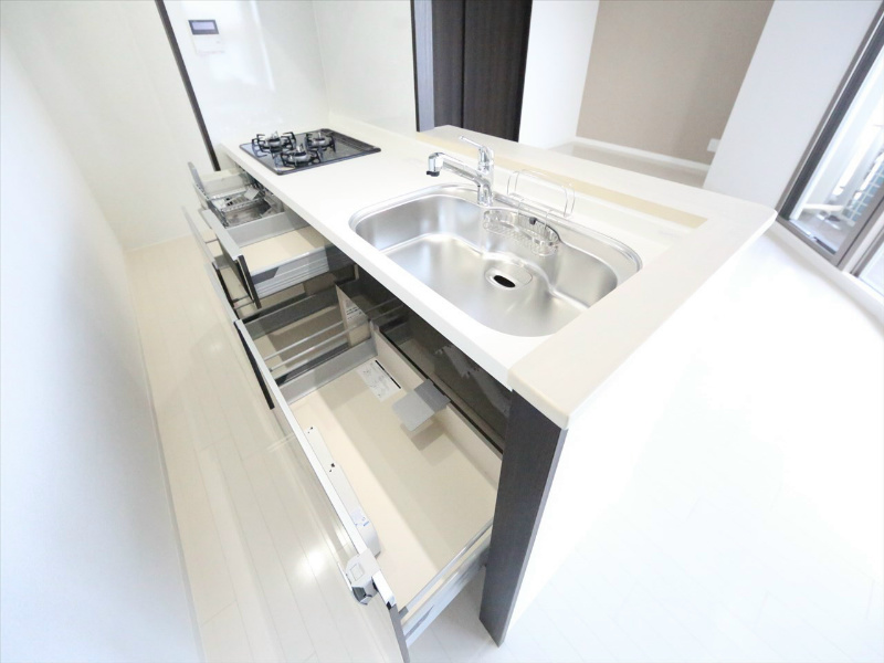 キッチン　システムキッチン（ガス3口コンログリル付）アイランドキッチン