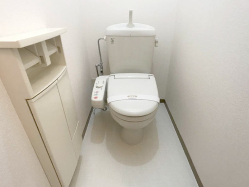 トイレ　図面と現状に相違がある場合には現状を優先
